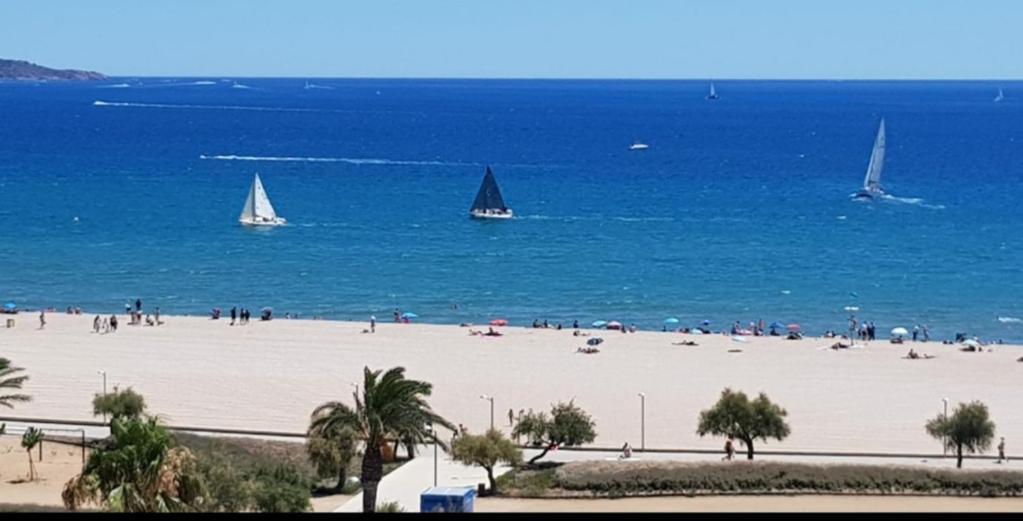 Ampuries Delta Apartment Empuriabrava Ngoại thất bức ảnh